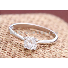 Dubai bridal diamond ring made with 925 sterling silver